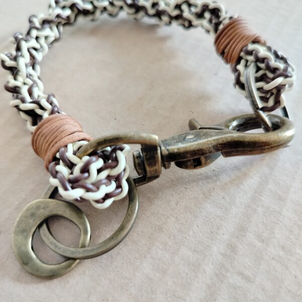Portachiavi “Cueros Limited Edition” unisex colorato in vera pelle - Collezione Vintage Style - immagine 5