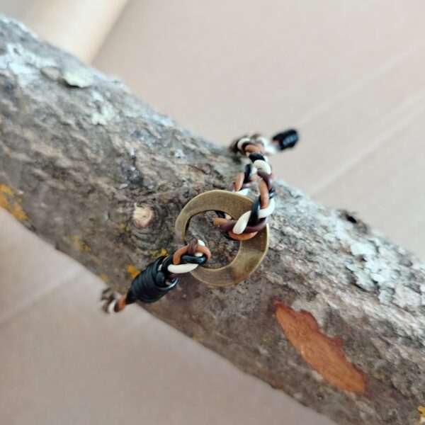 Bracciale “Cueros” unisex colorato in vera pelle regolabile - Collezione Vintage Style - immagine 2